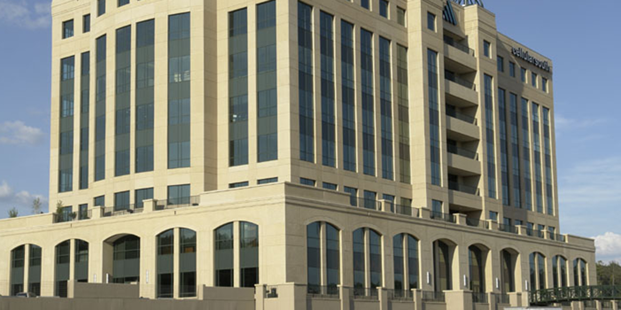 300 Renaissance / CSpire Office Building